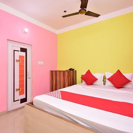 Oyo 16609 Trinayani Guest House Tarapith Exterior photo