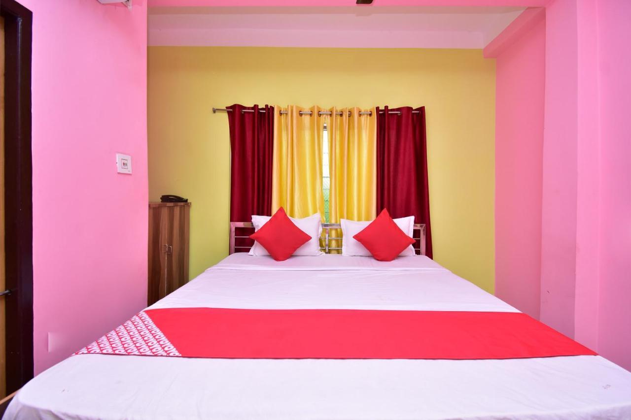 Oyo 16609 Trinayani Guest House Tarapith Exterior photo