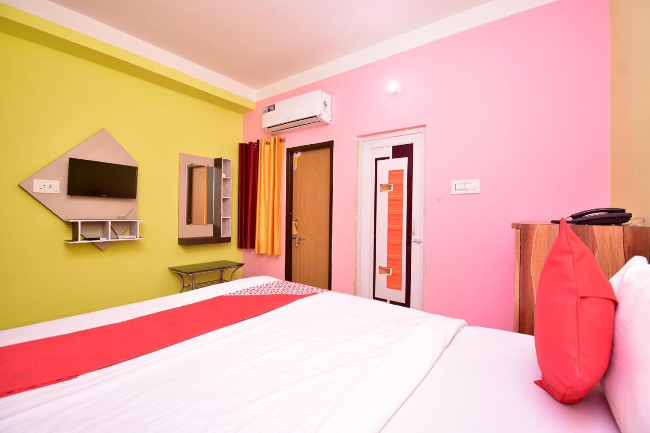 Oyo 16609 Trinayani Guest House Tarapith Exterior photo