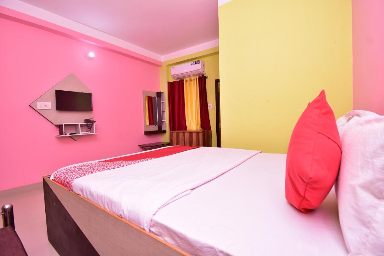 Oyo 16609 Trinayani Guest House Tarapith Exterior photo