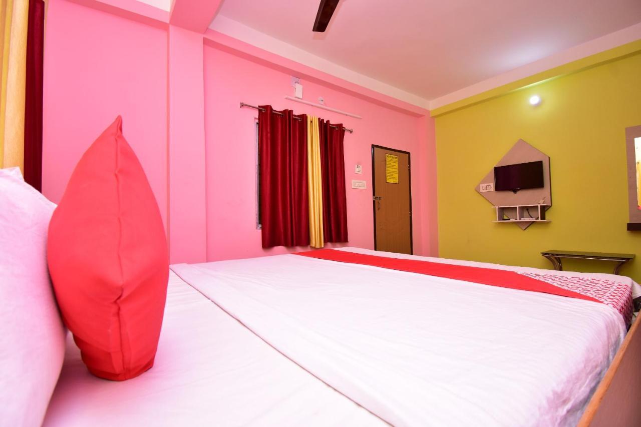 Oyo 16609 Trinayani Guest House Tarapith Exterior photo